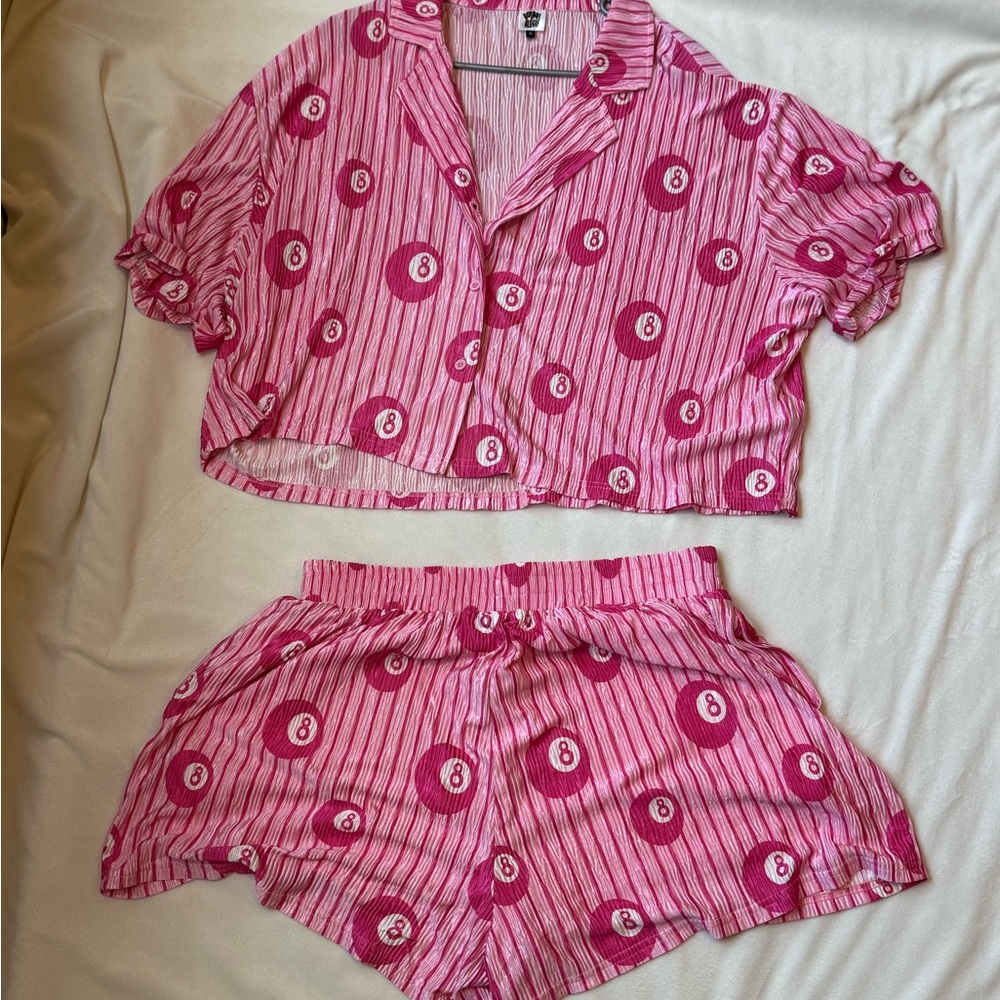 Bourbon & Belles matching set
